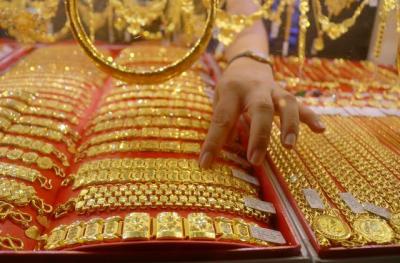 Giá vàng ngày 21/01: Vàng tăng 'sốc' tới 450,000 đồng/lượng