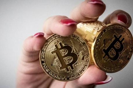 Bitcoin veert weer op na stevige koersval