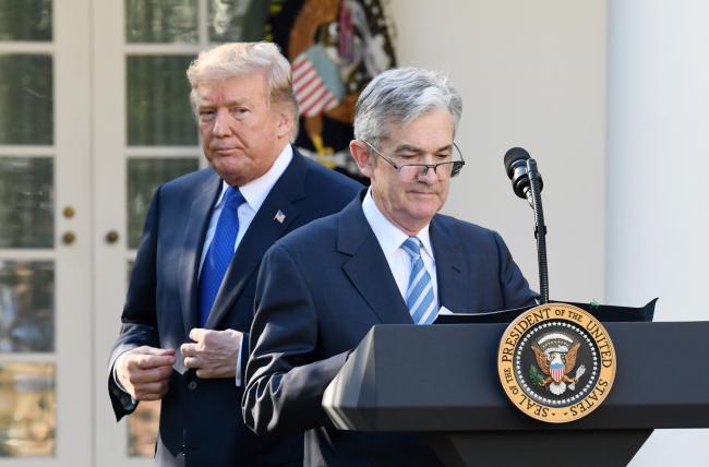© Bloomberg. Jerome Powell, governor of the U.S. Federal Reserve and President Donald Trump's nominee as chairman of the Federal Reserve, right, pauses while speaking while Trump listens during a nomination announcement in the Rose Garden of the White House in Washington, D.C., U.S. Photographer: Olivier Douliery/Bloomberg