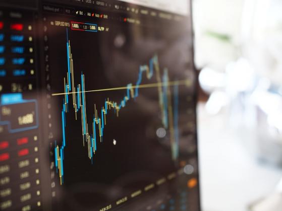 Europa cierre: Índices mixtos, después de decisión BCE