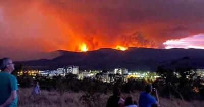 Cháy rừng lan tới thủ đô Úc