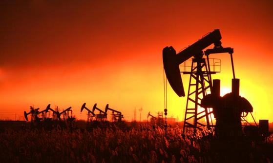 沙特产量中断，美油无视钻井暴减继续扩张；OPEC市场份额或跌破30%，深化减产或成空谈