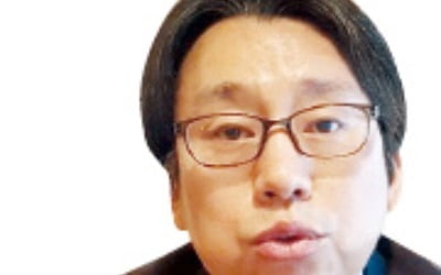 &quot;저질 중국산이 시장 도배, 정부 팔짱만 끼고 있다&quot;…태양광 제조사 CEO의 울분