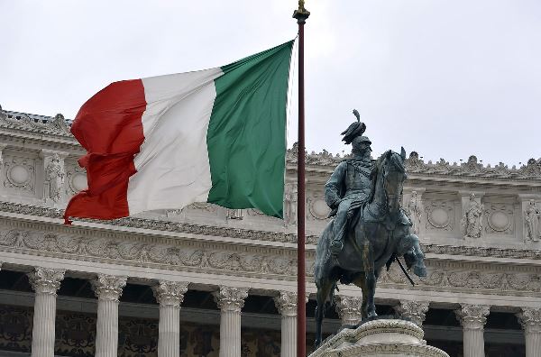 Euro Bölgesinde İtalya Krizi