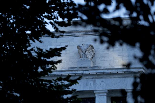 © Bloomberg. The Marriner S. Eccles Federal Reserve building stands in Washington, D.C., U.S. 