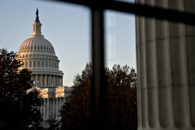 © Bloomberg. Republican leaders are aiming to finish work on all appropriations for federal agencies in the current fiscal year sometime in January.