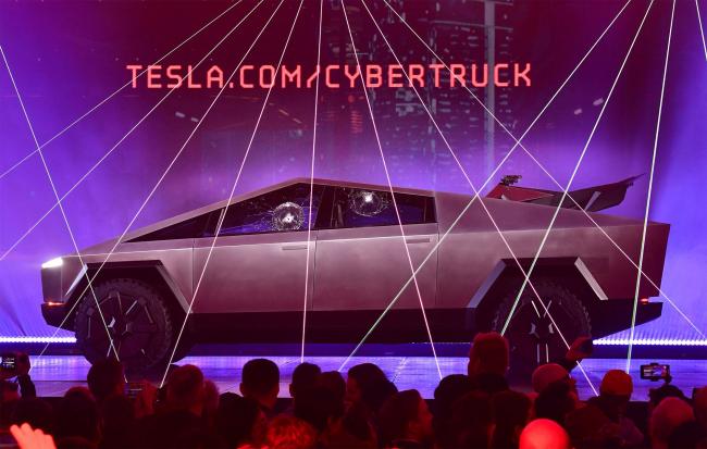 Tesla on the Hunt for Cybertruck Plant Location in Central U.S.