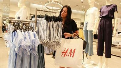 Kinh doanh ế ẩm, H&M tồn kho 4 tỷ USD quần áo