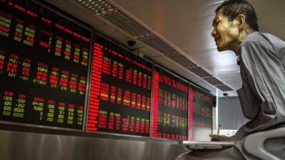 Shanghai Composite giảm gần 1.5%, giá dầu tăng mạnh