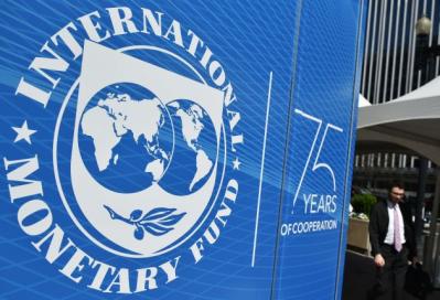 IMF: Đồng USD đang bị định giá quá cao
