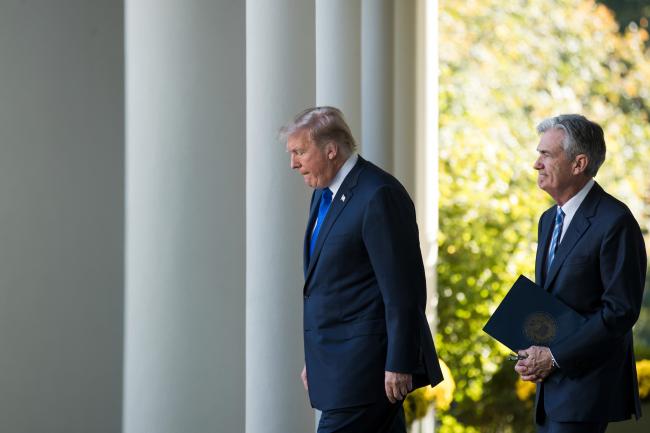 © Bloomberg. WASHINGTON, DC - NOVEMBER 02: (L to R) U.S. President Donald Trump walks with his nominee for the chairman of the Federal Reserve Jerome Powell on their way to a press event in the Rose Garden at the White House, November 2, 2017 in Washington, DC. Current Federal Reserve chair Janet Yellen's term expires in February. (Photo by Drew Angerer/Getty Images) Photographer: Drew Angerer/Getty Images North America