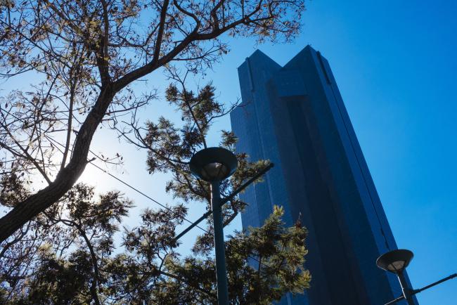 © Bloomberg. The headquarters of the South African Reserve Bank (SARB) stand in the Central Business District (CBD) in Pretoria, South Africa, on Friday, June 23, 2017. 