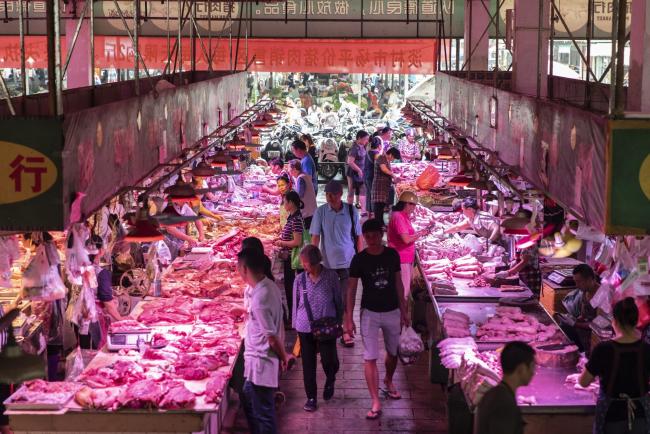 China’s Sizzling Pork Rally Seen Easing on Inventory Sales