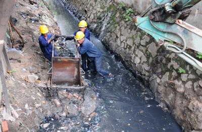 Đề xuất dùng ngân sách TPHCM để chống ngập sân bay