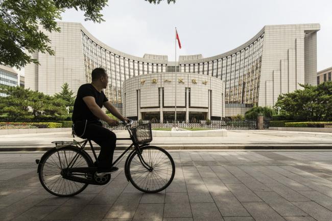 PBOC’s Yi Calls for More Credit to Keep Economic Growth on Track