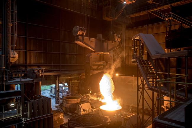 ArcelorMittal Surges as Steel Outlook Brightens, Debt Drops