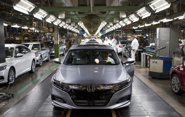 © Bloomberg. A 2018 Honda Accord vehicle on the assembly line at the Honda of America Manufacturing Inc. Marysville Auto Plant in Marysville, Ohio. Photographer: Ty Wright/Bloomberg 
