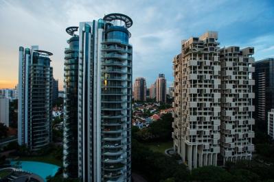 TTCK Singapore giảm mạnh sau khi Chính phủ tăng cường kiểm soát thị trường bất động sản