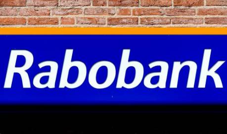 'Rabobank bekijkt verkoop onderdelen in VS'