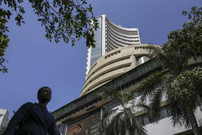 India’s Sensex Rebounds With Asia After Six Sessions of Losses