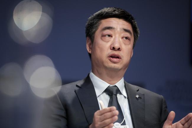 Huawei Dangles $1.5 Billion in a Hunt for Global Developers