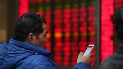Sắc đỏ ùa về chứng khoán châu Á, Shanghai và Hang Seng giảm hơn 1%