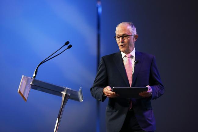 © Bloomberg. Malcolm Turnbull, Australia's prime minister, arrives on stage to speak at the Australian Financial Review Business Summit in Sydney, Australia, on Wednesday, March 7, 2018. Turnbull urged major economies to refrain from retaliatory measures over tariffs. Photographer: Brendon Thorne/Bloomberg