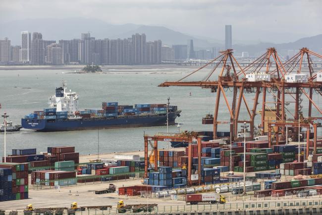 Trump Heaps More Tariffs on China, Still No Deal in Sight