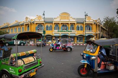 Hướng dẫn viên du lịch, nông dân đến tài xế khốn đốn vì Covid-19