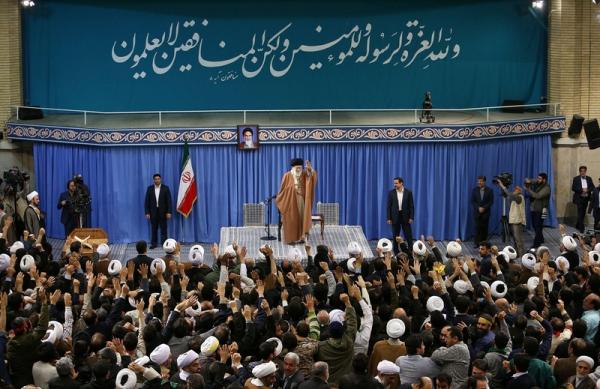 © Ansa. Accordo per investimenti Iran fino 5 mld