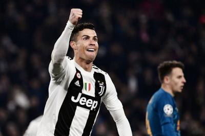 Cổ phiếu Juventus tăng giá kỷ lục sau hat-trick của Ronaldo