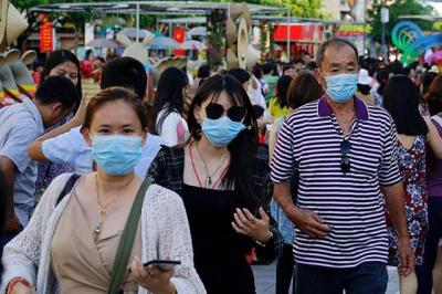 Xử lý hơn 30.000 gian hàng trên chợ điện tử ‘thổi giá’ khẩu trang y tế