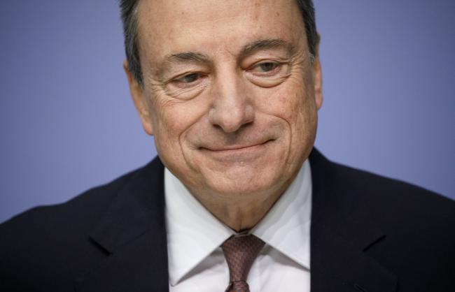 © Bloomberg. Mario Draghi, president of the European Central Bank (ECB), pauses during a news conference following the bank's interest rate decision, at the ECB headquarters in Frankfurt, Germany.