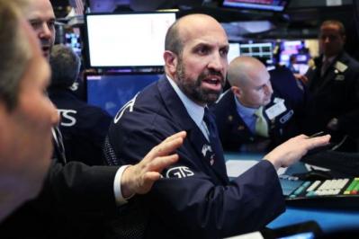 Dow Jones rớt 190 điểm, giảm 2 phiên liên tiếp do lo ngại về lợi nhuận