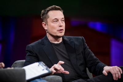 Elon Musk từ bỏ tất cả chức vụ tại Tesla?