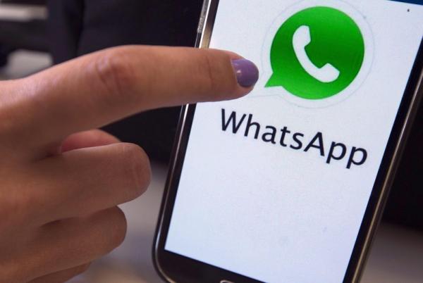 © Ansa. Antitrust, sanzioni a Whatsapp su app