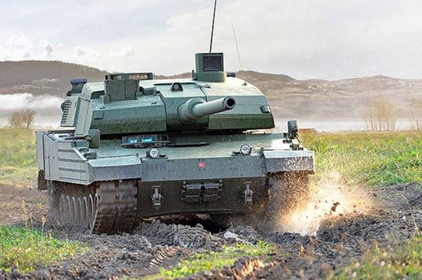 © EborsaHaber. Otokar, ALTAY Tankı ile IDEF’17’de