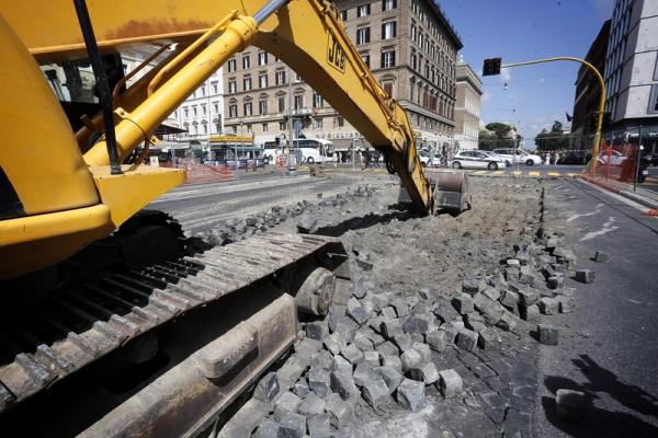 © Ansa. Da Cipe oltre 900 mln a strade-ferrovie