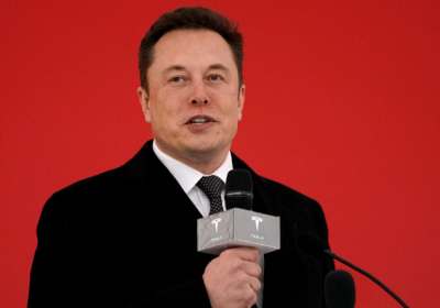 CFO rời công ty khi Tesla hứa hẹn tạo ra chiếc Model 3 rẻ hơn và có lãi trong năm 2019