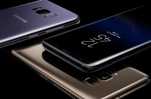 © EborsaHaber. Samsung, Yeni Telefonu Galaxy S8’i Tanıttı