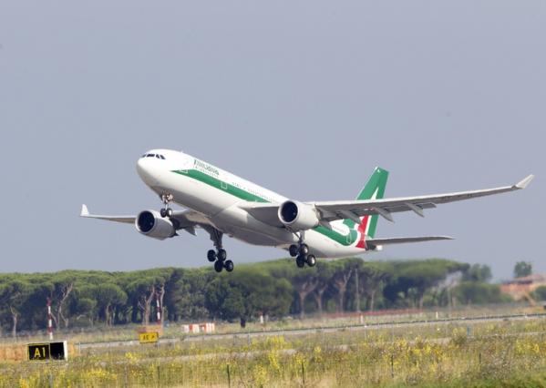 © Ansa. Alitalia:ripristinata licenza definitiva