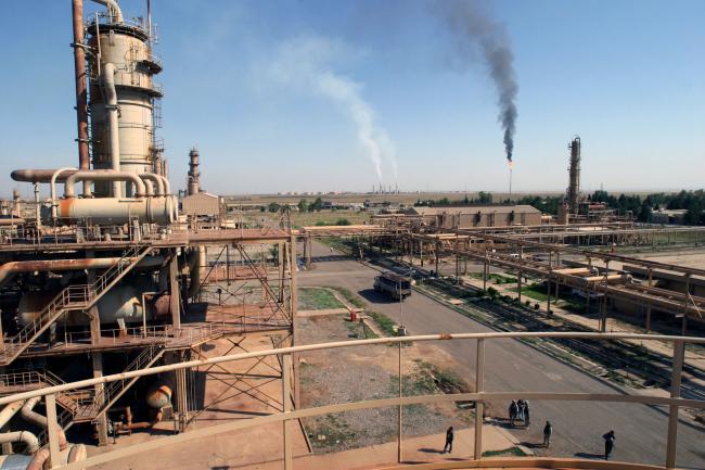 © Bloomberg. The Kirkuk Oil Company refinery that handles some of the oil production in the Kirkuk, northern Iraq region, Tuesday, May 18, 2004.