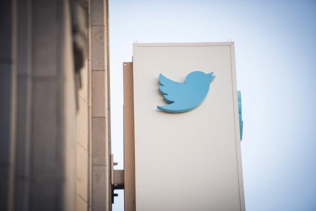 © Bloomberg. The Twitter Inc. logo is displayed outside the company's headquarters in San Francisco, California, U.S., on Thursday, Feb. 8, 2018. 