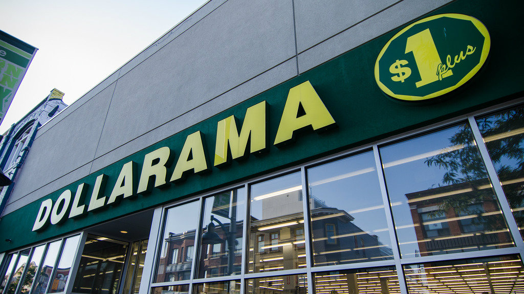 Is Dollarama Inc. (TSX:DOL) Stock Really Recession-Proof?