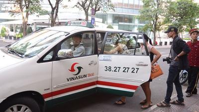 Ngành thuế bác chuyện Vinasun nhượng quyền taxi cho lái xe