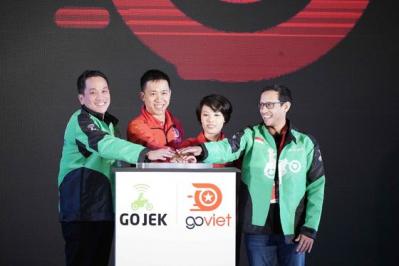 Đối đầu với Grab, Go-Jek chuẩn bị huy động ít nhất 2 tỷ USD?