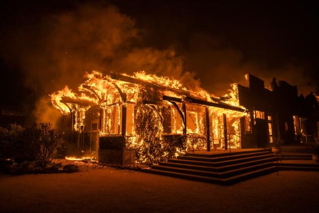 PG&E Cuts Power to 2.8 Million Californians as Fires Burn