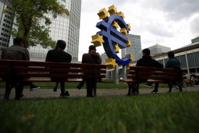ECB: Có thể cần phải tạo ra đồng Euro kỹ thuật số