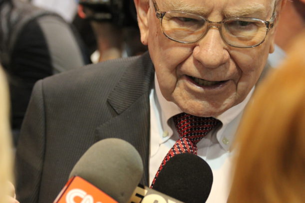 Drei unterschiedliche Wege, um sein Portfolio mit Warren-Buffett-Aktien zu zieren