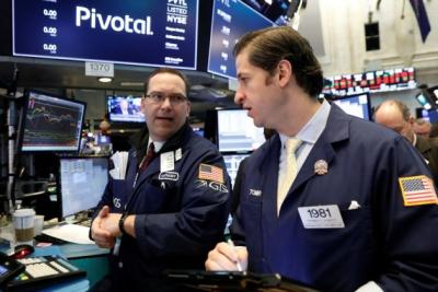 Dow Jones tăng hơn 200 điểm, Phố Wall tiến 1% nhờ nhóm cổ phiếu công nghệ